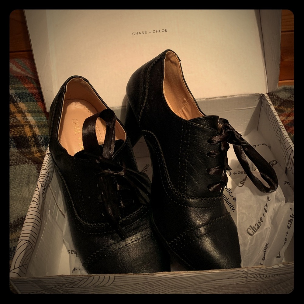 Black Perforated Pump